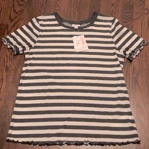 NWT Lularoe Kelly Top